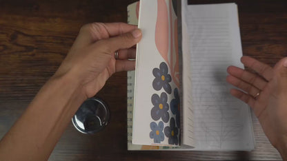 The Bible in a Year – 52-Week Guided Study Bible (A4)